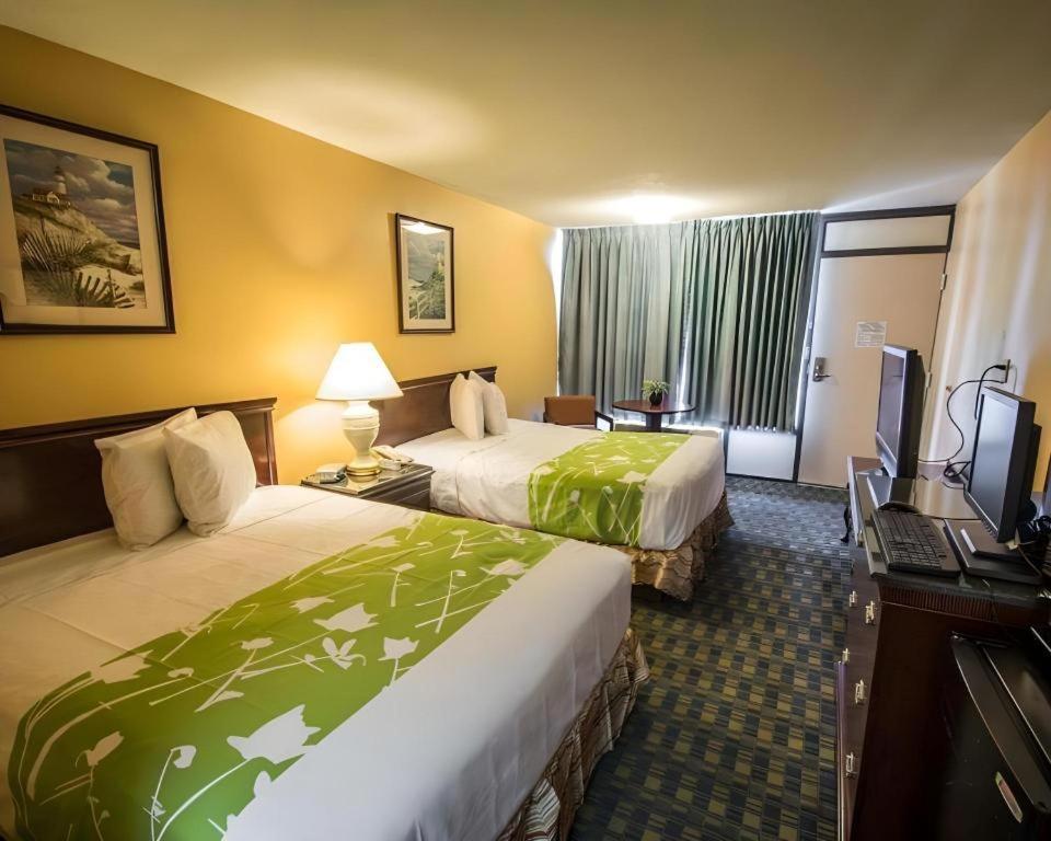 Quality Inn Celebration Exterior foto