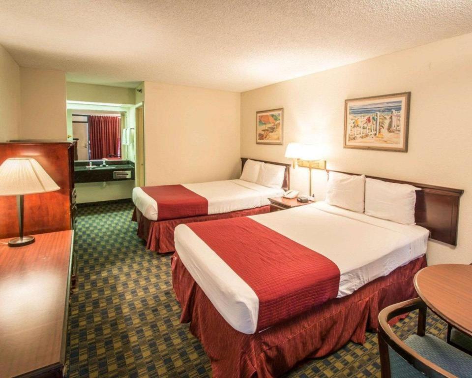 Quality Inn Celebration Exterior foto